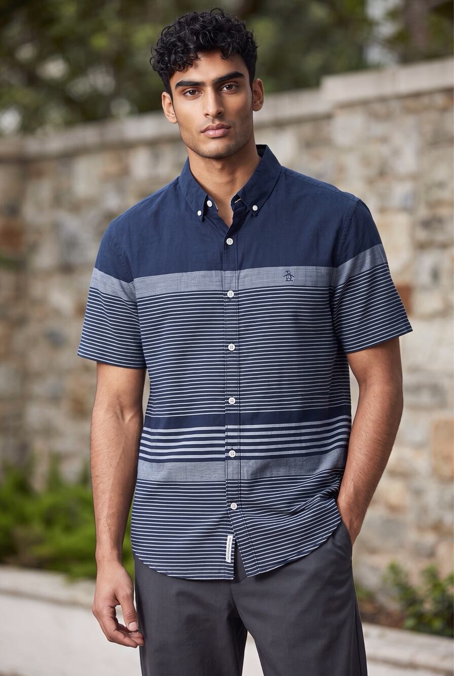 Penguin Munsingwear Blue Gray Button Down Short Sleeve Shirt
